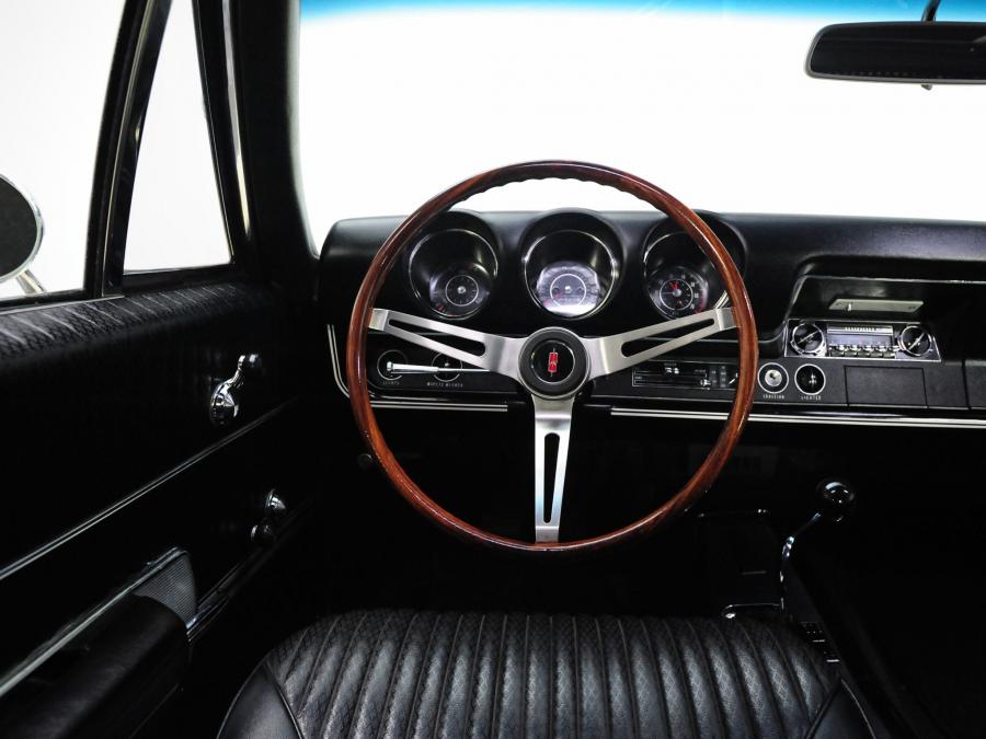 Панель приборов Oldsmobile 442 Holiday Coupe (4487) 1968 года  (фото 25 из 32)